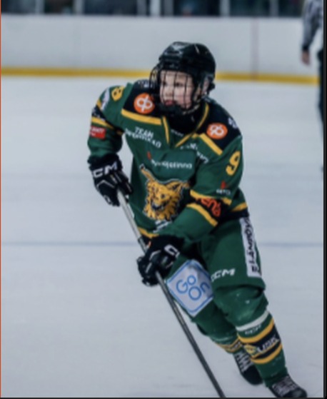 Winger pictured with his parent’s recommendation